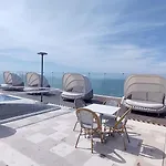 Morros Cartagena frente a playa Hotel las Américas Edificio Spiaggia Apto Duplex