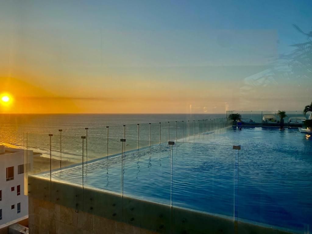 Apartamento Morros Frente A Playa Américas Edificio Apto Duplex *