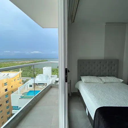 Morros Frente A Playa Américas Edificio Apto Duplex Apartamento *