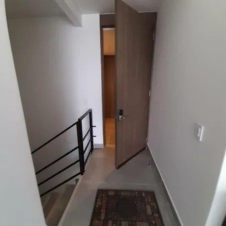 Morros Frente A Playa Américas Edificio Apto Duplex Apartamento *