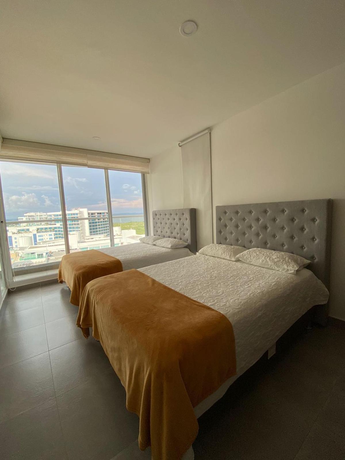 Morros Frente A Playa Américas Edificio Apto Duplex * Cartagena